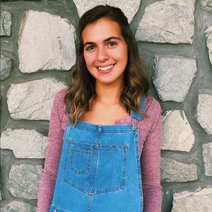 Meet your Posher, Chelsey